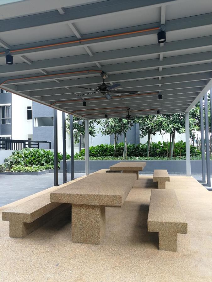 Bsp21 Apartment Jenjarum Exterior photo
